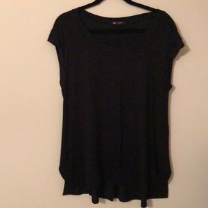 NWOT Boutique Vision Brand Black Top Size Large.